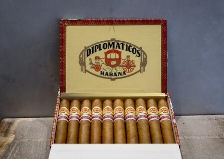 DIPLOMATICOS EXCELENCIA CIGAR (EX. CUBA 2015)