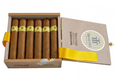 TRINIDAD MEDIA LUNA CIGAR